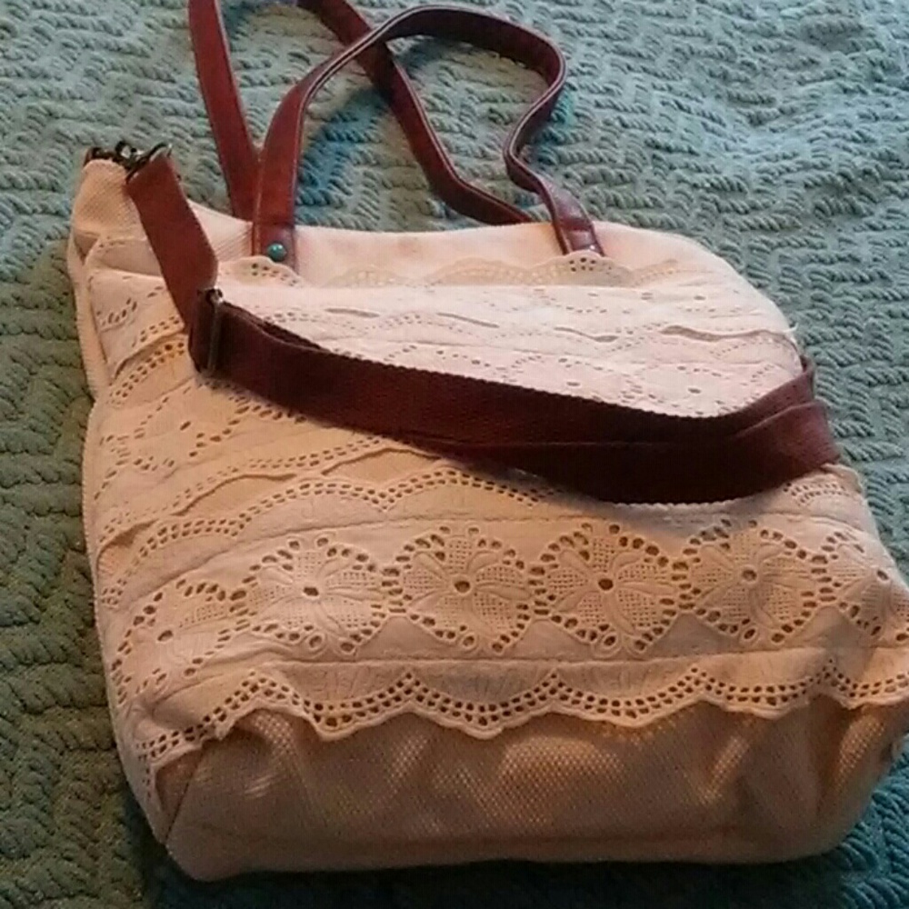 Tote - Picture 2 of 2